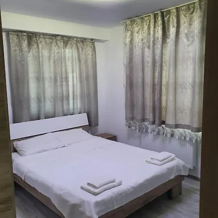 Irina Mamaia Nord דירה *